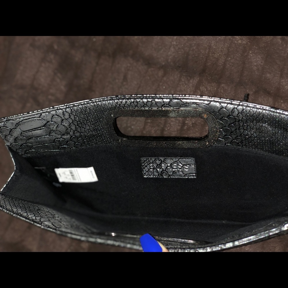 Express Clutch - Picture 2 of 2